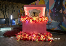 У Харкові засяяли святкові інсталяції (фото)