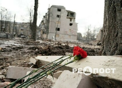 Зруйновані квартири та завали: як виглядає місце ракетного удару у Харкові (фото)