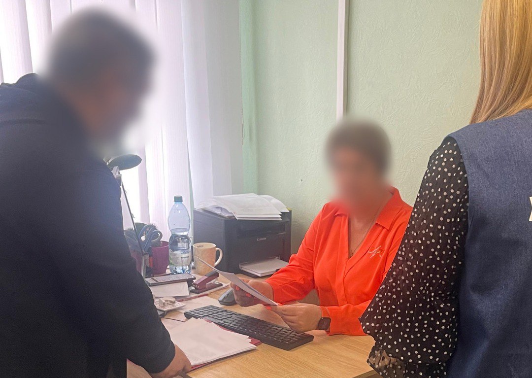 Збитки у сотні тисяч: на Харківщині викрили махінації на зебезпеченні теплом ліцеїв