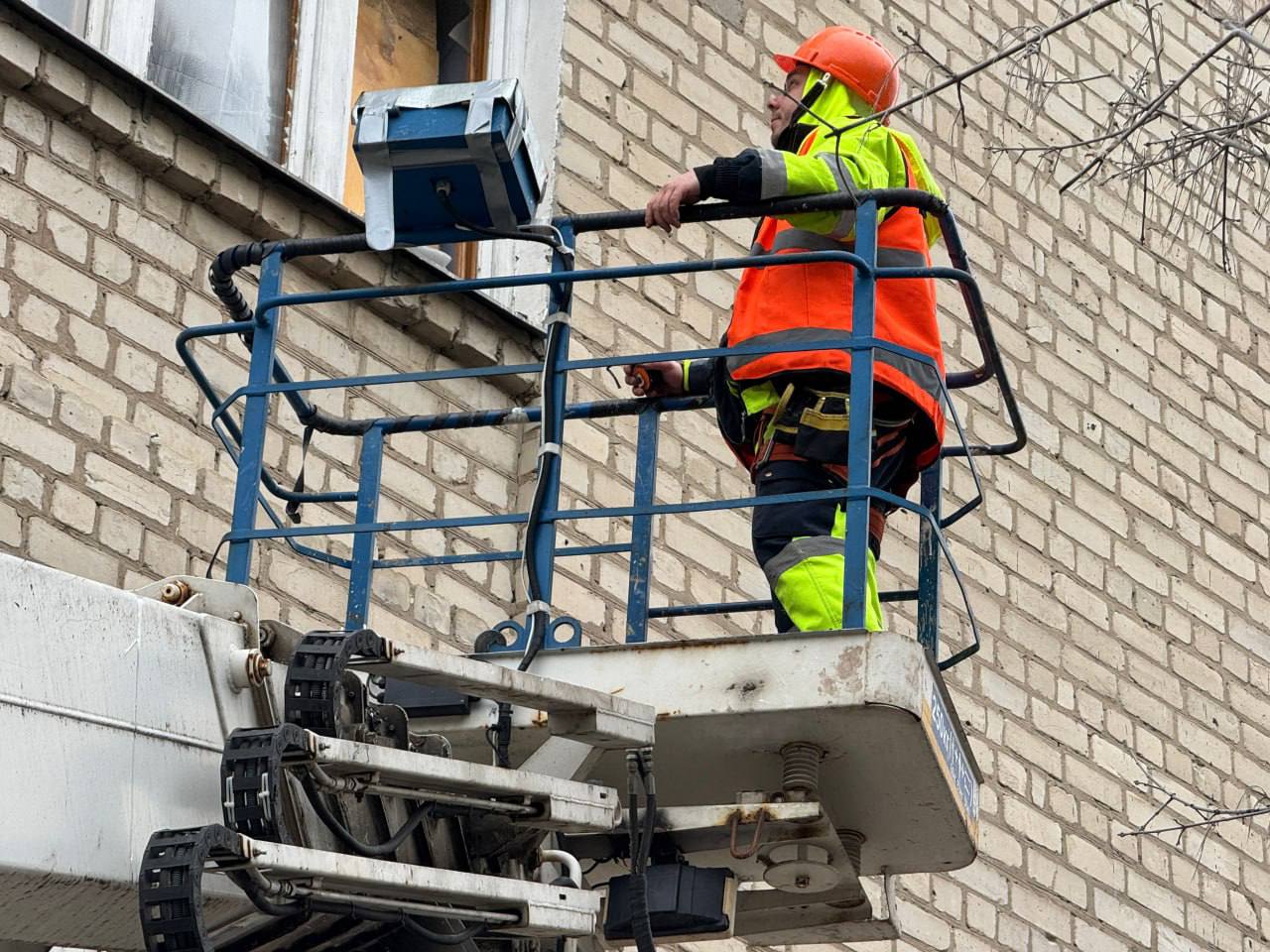 Харківські комунальники опрацювали заявки городян щодо не працюючих домофонів