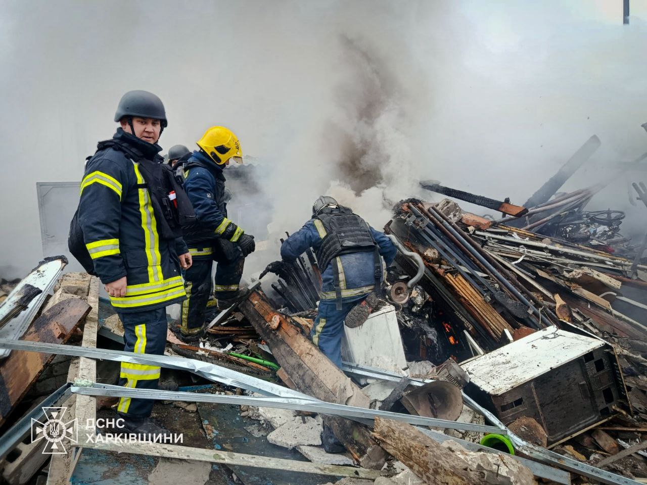 Окупанти обстріляли житловий сектор: наслідків атаки на Чугуїв