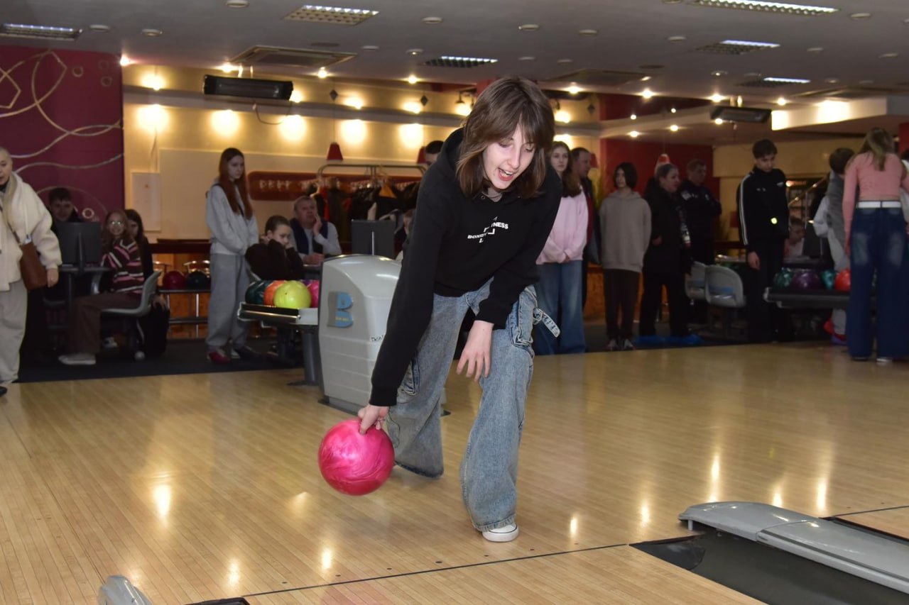 Шкільні ліги Харкова: юні майстри страйків змагалися за звання кращих у боулінгу
