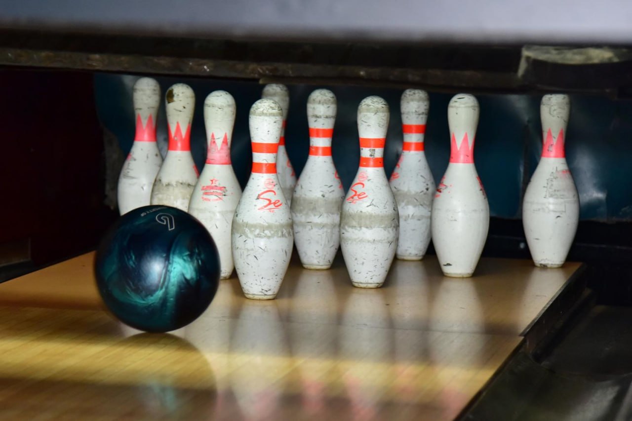 Змагалися за звання кращих у боулінгу школярі міста: Новини Харкова