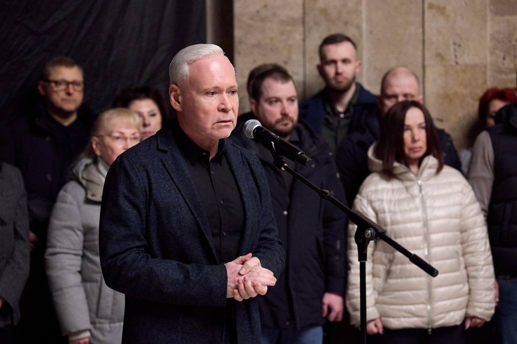 Провели в останню путь видатного державного діяча, науковця, Почесного громадянина міста Харкова Володимира Бабаєва: Новини Харкова