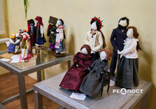 Знакових історичних особистостей Харкова відтепер можна побачити в образі ляльок (фото)