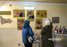 Знакових історичних особистостей Харкова відтепер можна побачити в образі ляльок (фото)