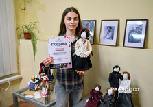 Знакових історичних особистостей Харкова відтепер можна побачити в образі ляльок (фото)