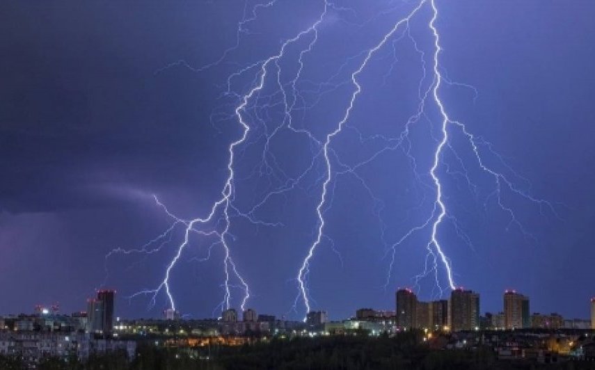 На Харківщині оголосили жовтий рівень небезпеки через грозу