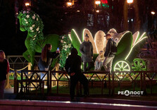 Сад Шевченко у Харкові недільного вечора (фото)