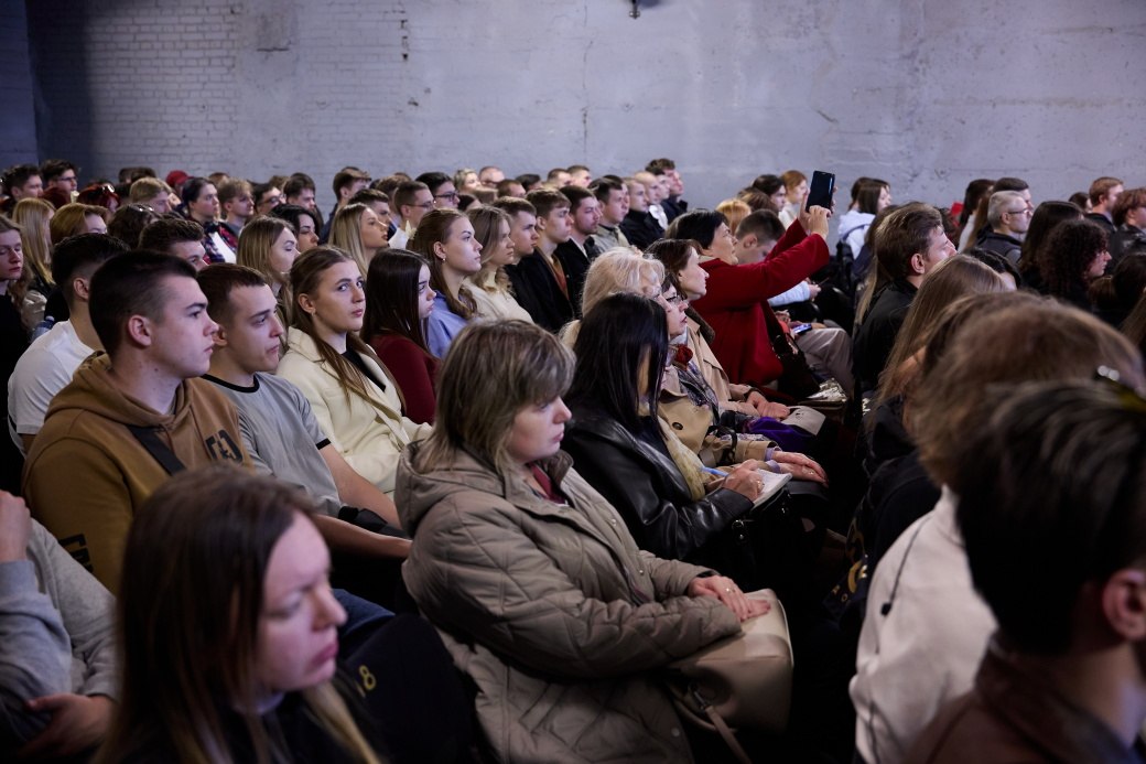 Підкорив міжнародні фестивалі та презентований харківському глядачу тріумфальний фільм «Простий солдат»: Новини Харкова