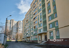 На Північній Салтівці у Харкові продовжуються відновлювальні роботи (фото)