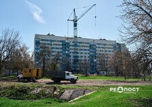 На Північній Салтівці у Харкові продовжуються відновлювальні роботи (фото)