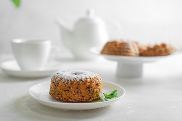 Сонячний кулуч: морквяна святкова випічка