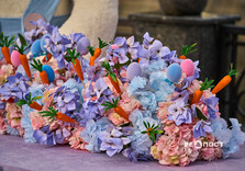 Харків'яни фотографуються на новій великодній фотозоні (фото)