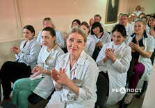 Ігор Терехов привітав колектив лікарні №18 з ювілеєм (фото)