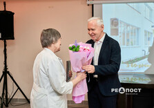 Ігор Терехов привітав колектив лікарні №18 з ювілеєм (фото)