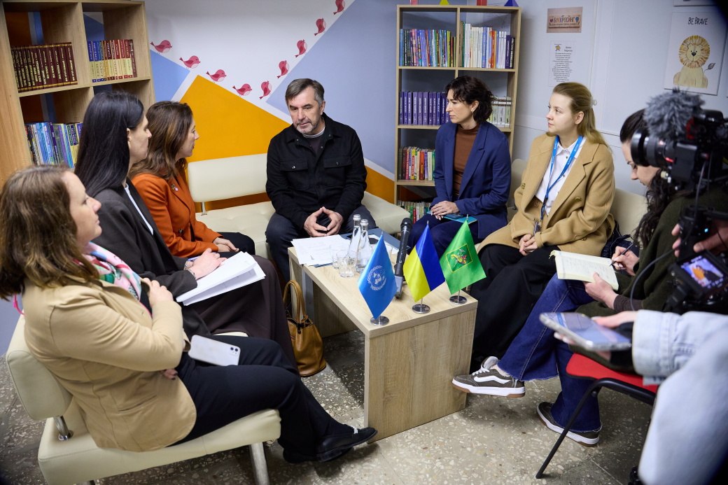 Вивчає досвід Харкова ООН - Ванесса Фрейзер відвідала метрошколу міста: Новини Харкова