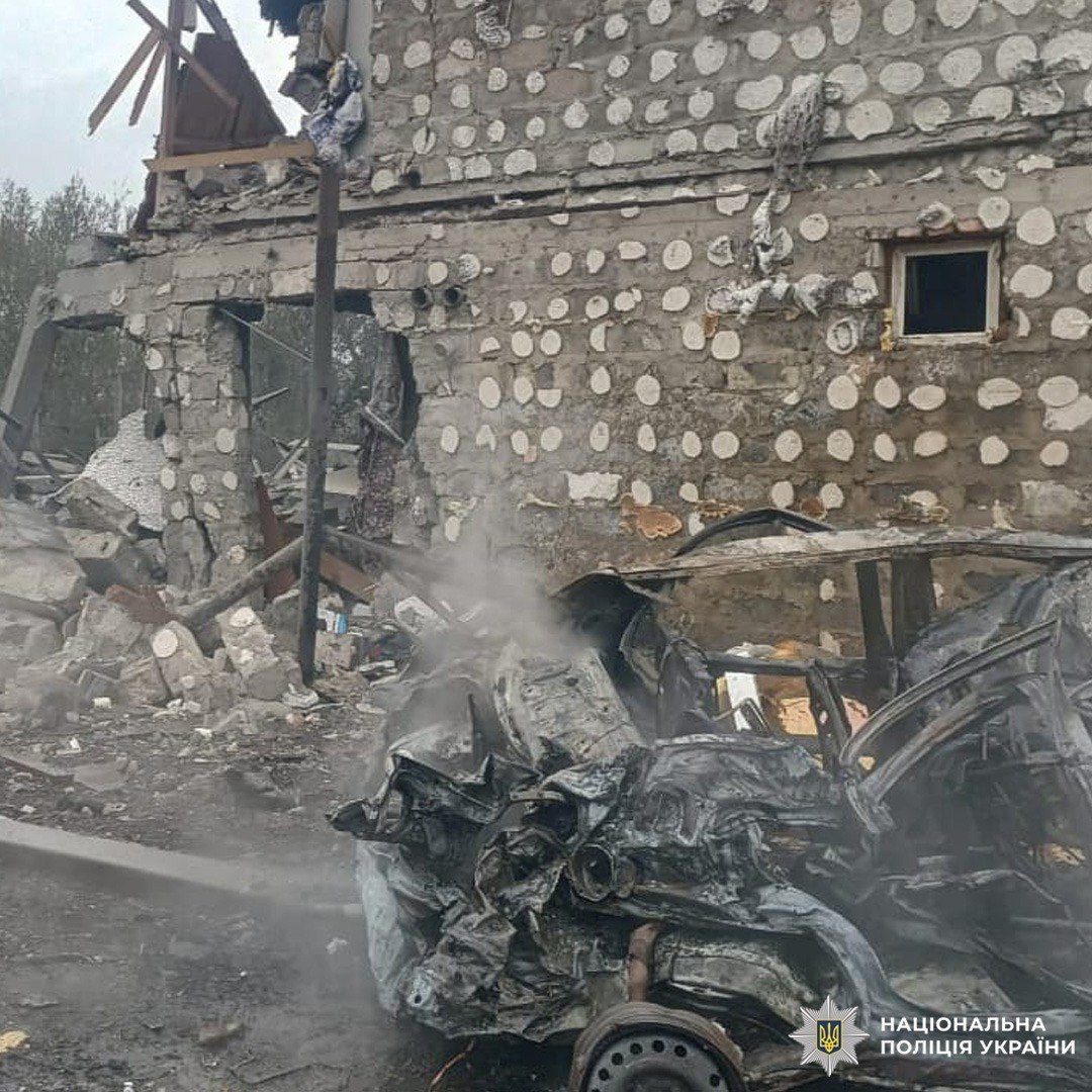 Росіяни вдарили по лазні, поранено трьох мешканців Харківщини