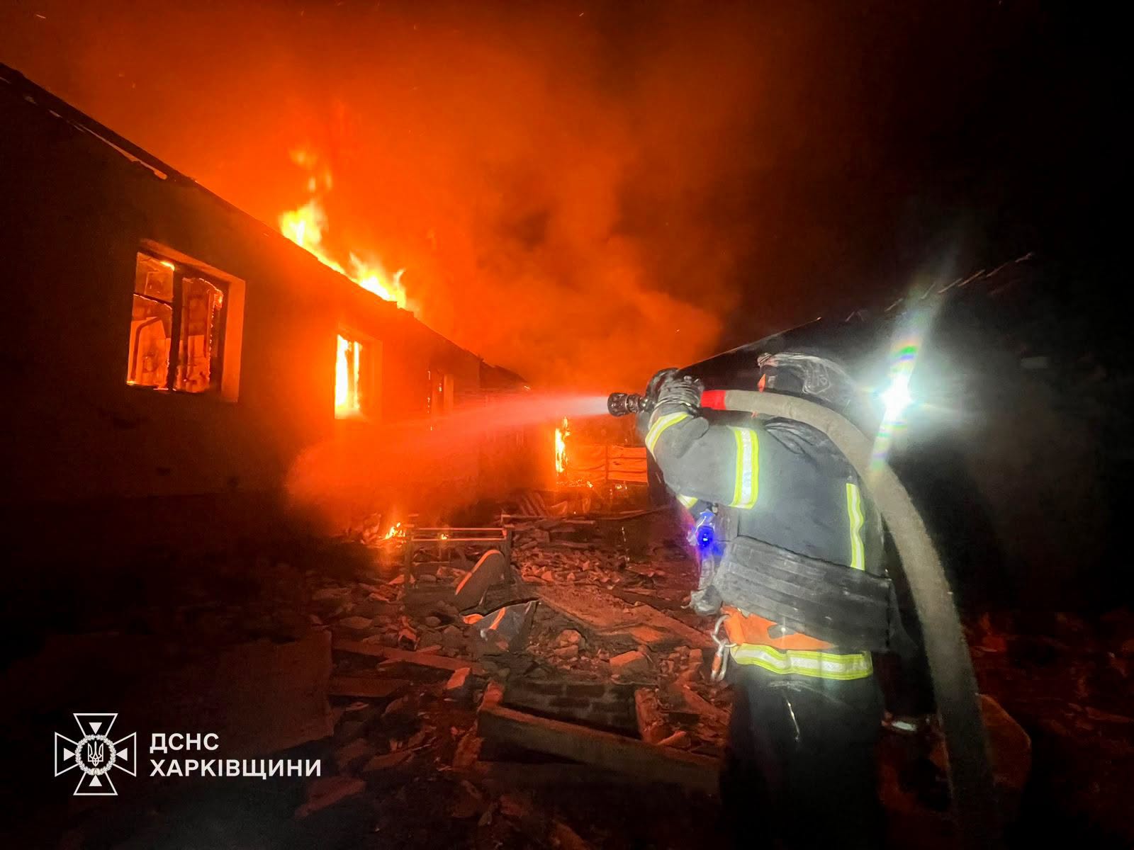 На Харківщині ворог обстріляв житловий будинок