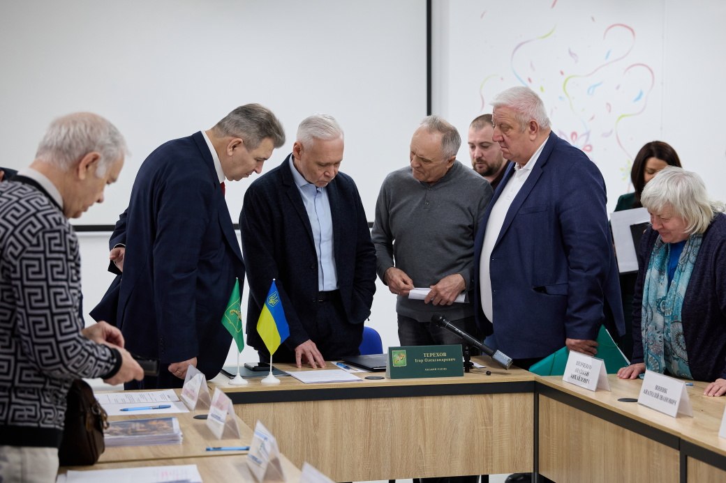 40-ві роковини трагедії та боротьба за гідні пільги: Ігор Терехов обговорив підтримку чорнобильців з громадськими організаціями