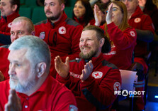 Ігор Терехов відзначив волонтерів Червоного Хреста (фото)