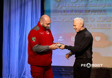 Ігор Терехов відзначив волонтерів Червоного Хреста (фото)