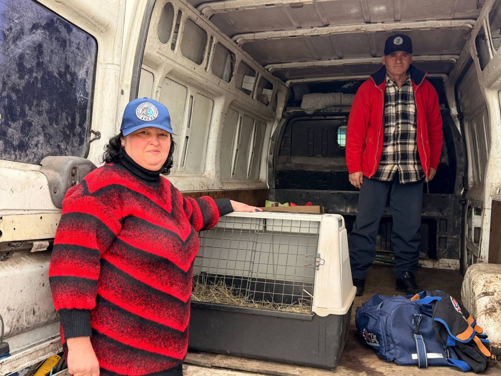 Поблизу Харкова в коробці виявили двох лисенят