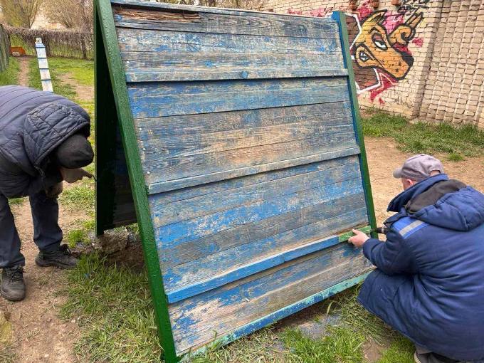 Новини Харкова: ремонт майданчиків для собак