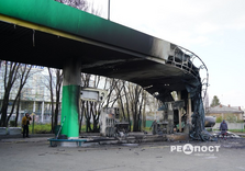 Кадри однієї із зруйнованих АЗС у Харкові після атаки безпілотників (фото)