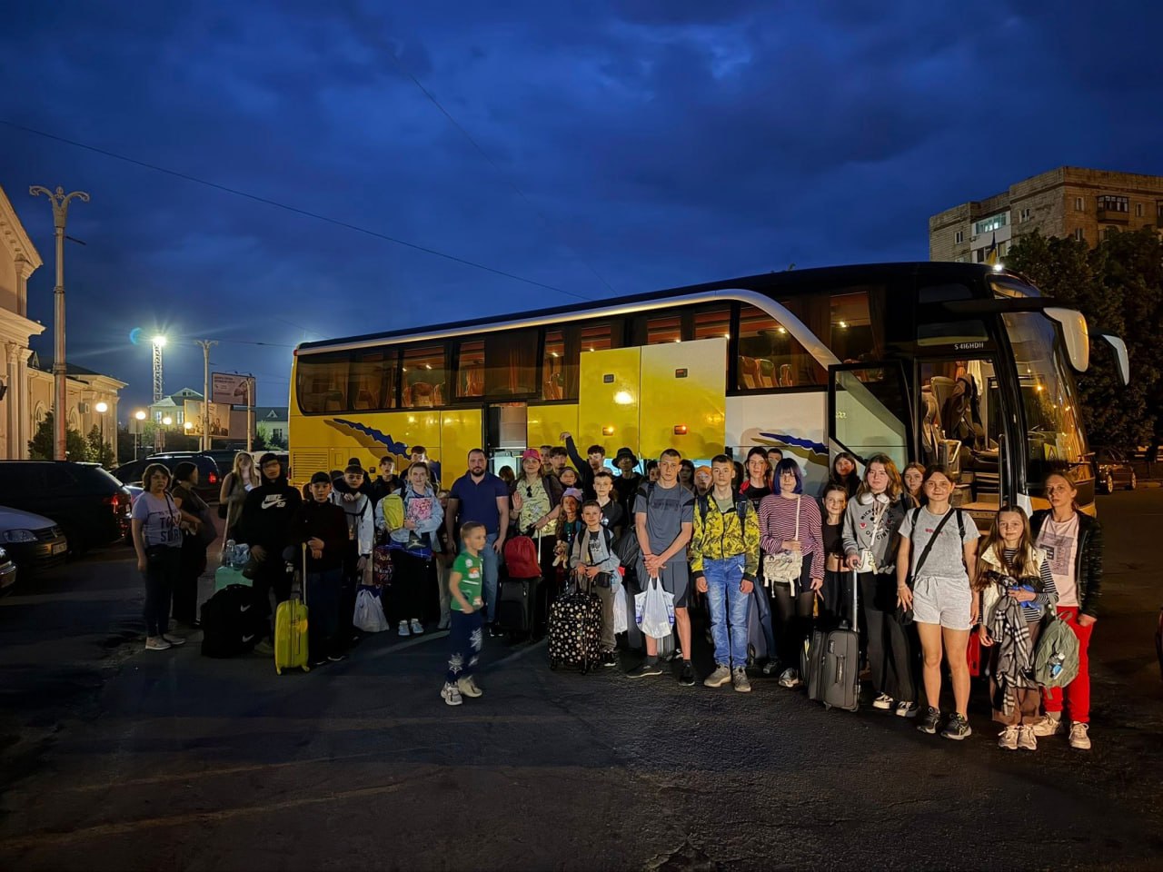 Відправилися на відпочинок до «Артеку Прикарпаття» харківські діти: Новини Харкова