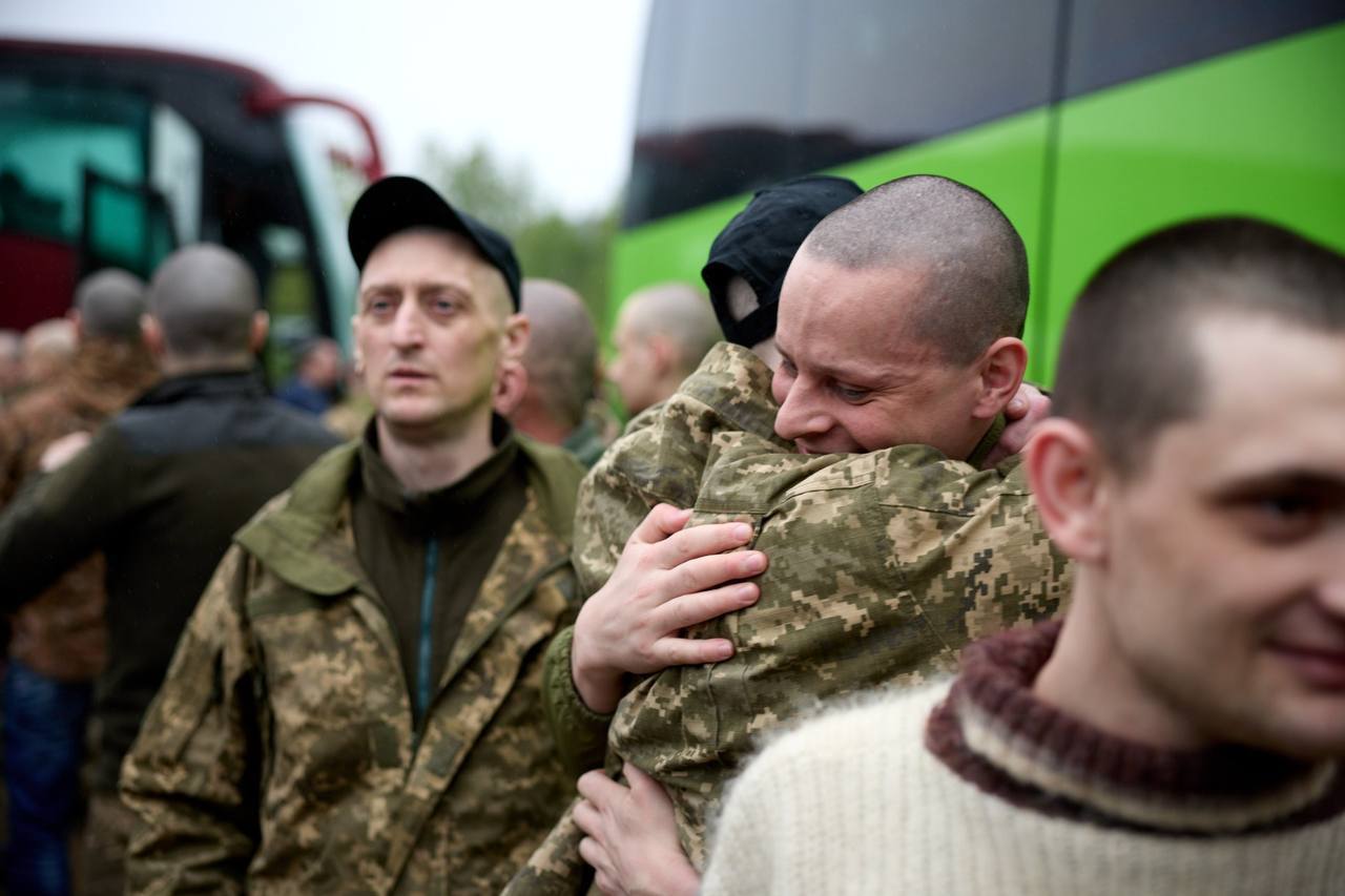 З російського полону повернулися захисники Харківщини
