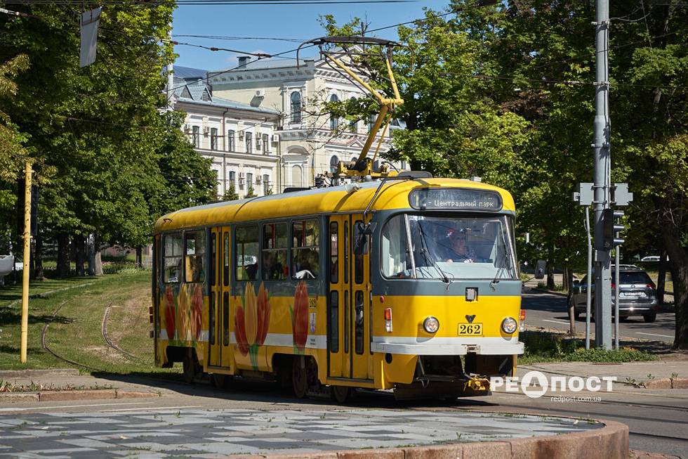 Трамваї №5 і 8 тимчасово продовжують курсувати за зміненими маршрутами