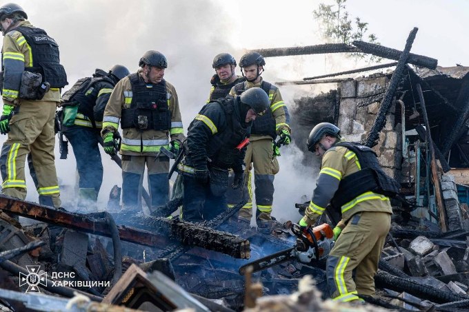 Новини Харкова: ліквідація пожежі після атаки