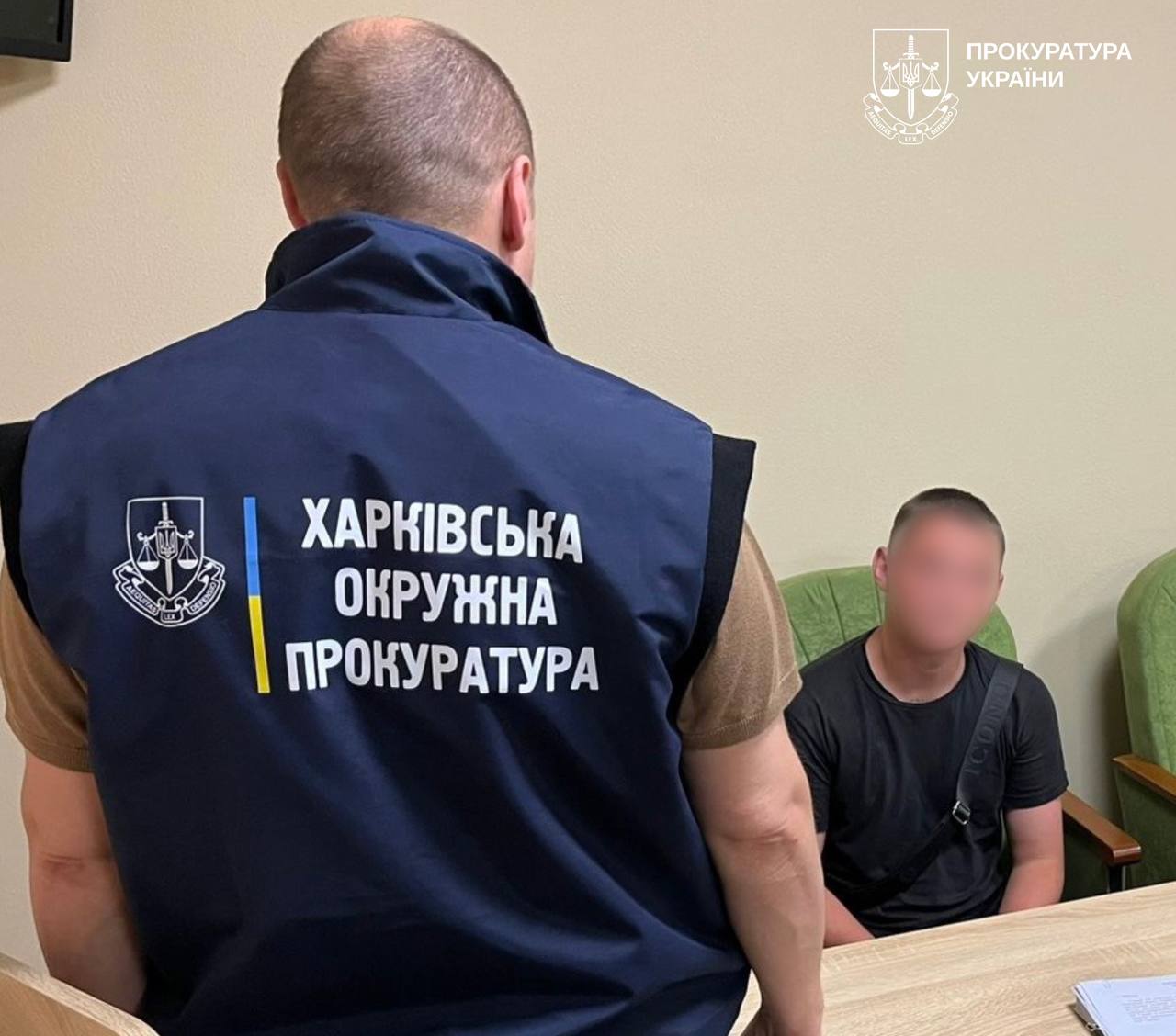 У Люботині трьом хлопцям, які побили підлітків, вручили підозри