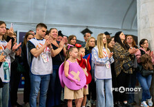У харківському метро пройшов концерт "Ура, канікули!" (фото)