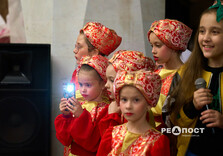 У харківському метро пройшов концерт "Ура, канікули!" (фото)