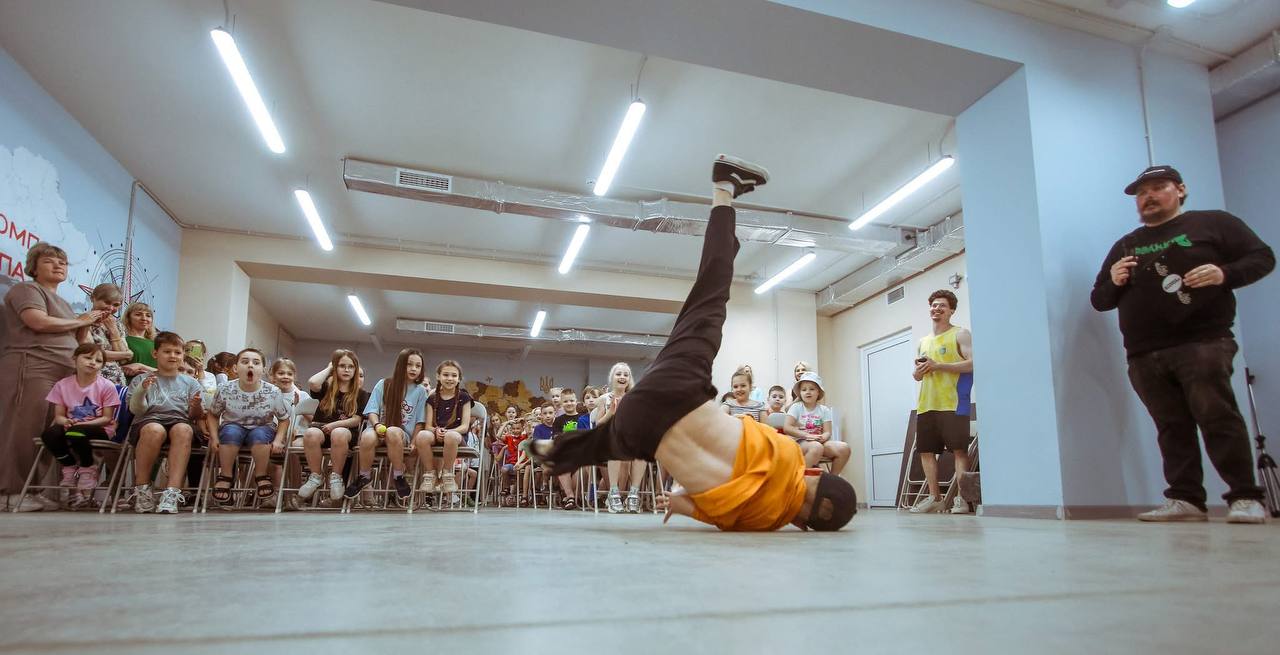 Стартували майстер-класи від Street Culture у підземних школах міста: Новини Харкова
