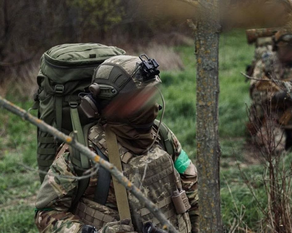 Атакує на чотирьох ділянках області ворог, два боєзіткнення досі тривають: Новини Харкова