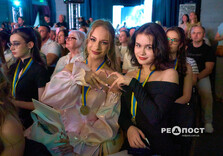 У Шевченківському районі Харкова пройшли випускні вечори (фото)