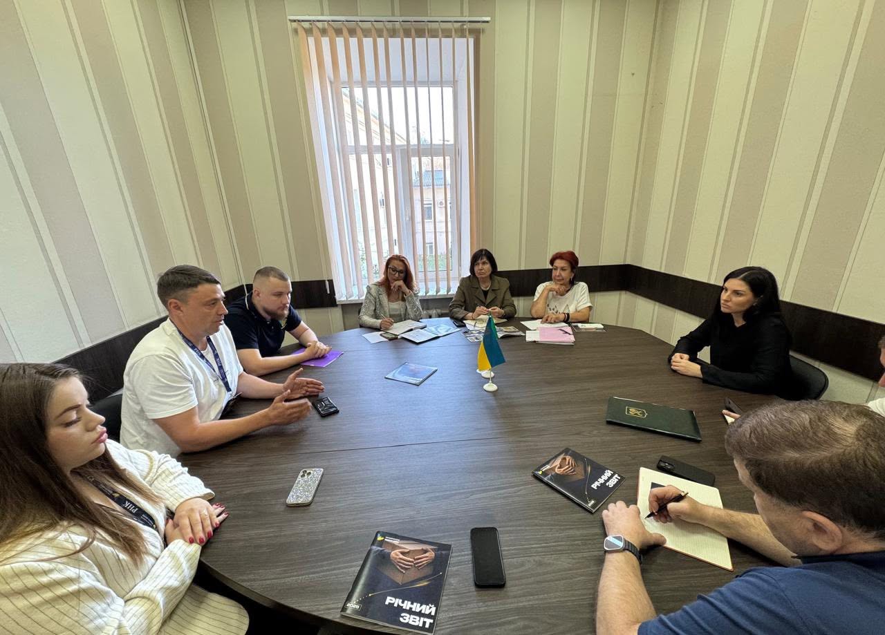 У Харкові профільні департаменти міськради об'єднали зусилля з волонтерами