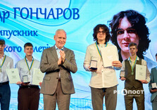 Випускники Слобідського району Харкова відсвяткували закінчення школи (фото)