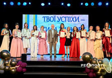 Випускники Слобідського району Харкова відсвяткували закінчення школи (фото)
