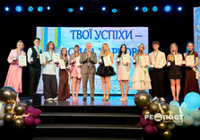 Випускники Слобідського району Харкова відсвяткували закінчення школи (фото)
