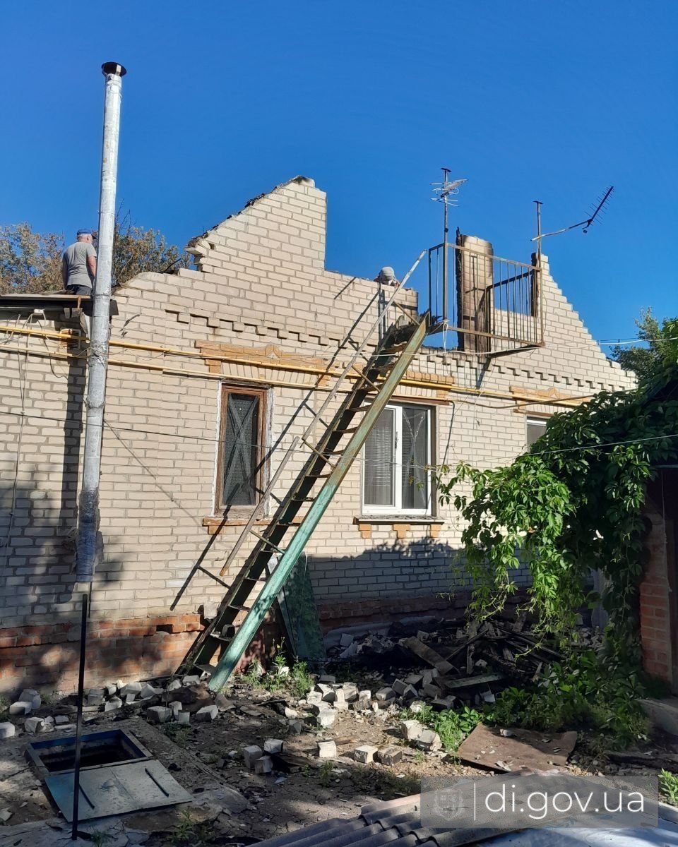 Окупанти завдали удару по приватному будинку на Харківщині