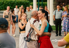 Скрипка у саду Шевченка: харків'ян порадували концертом (фото)