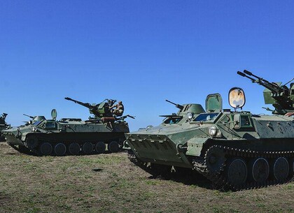 Ігор Терехов вітає військовослужбовців зенітних ракетних військ