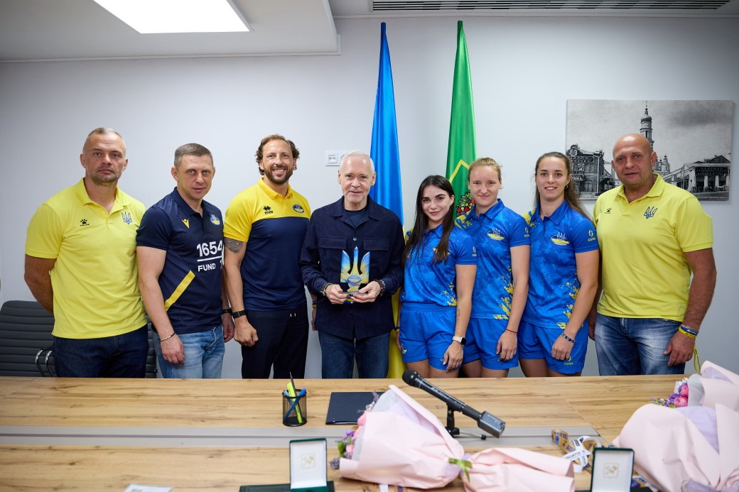 Відзначив харківських регбісток, які у складі жіночої збірної України перемогли в чемпіонаті Європи у другому за силою дивізіоні Trophy, Ігор Терехов: Новини Харкова