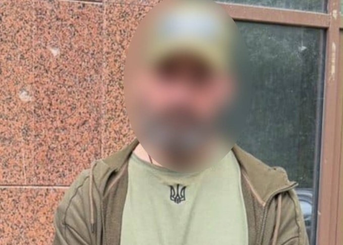 Медичні документи за $6500: на Харківщині викрили схему зняття з військового обліку