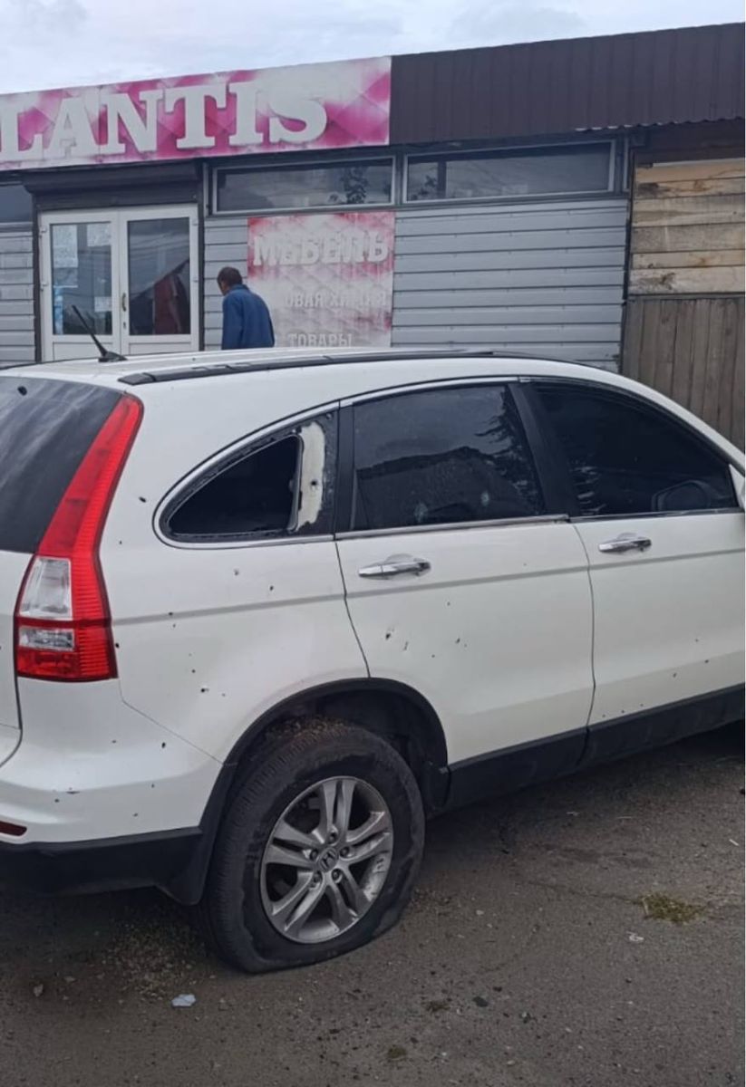 Новини Харкова: FPV-дрон пошкодив авто у Золочеві