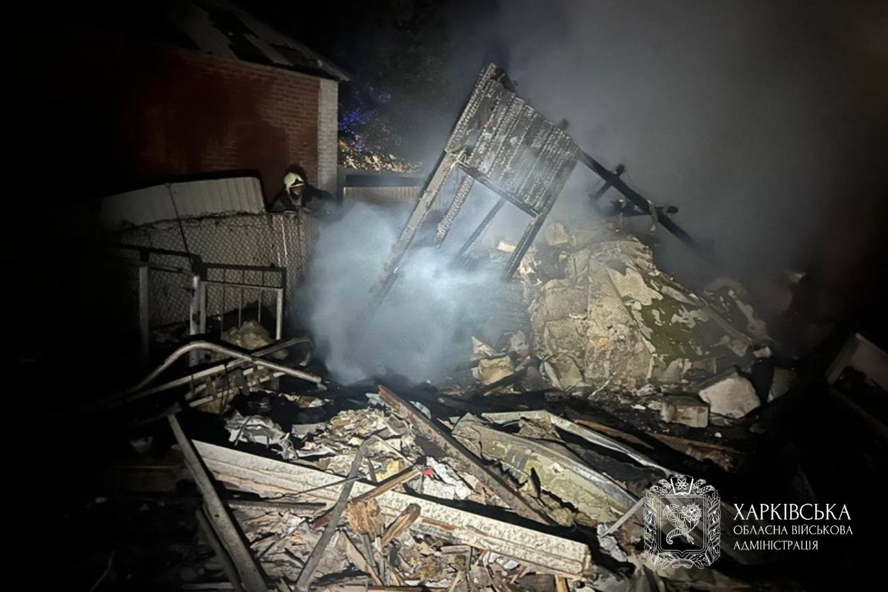 Наслідки ворожих ударів на Харківщині: загибель дитини, руйнування та пошкодження мереж